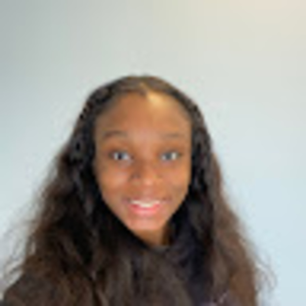 Meet your Posher, Renee
